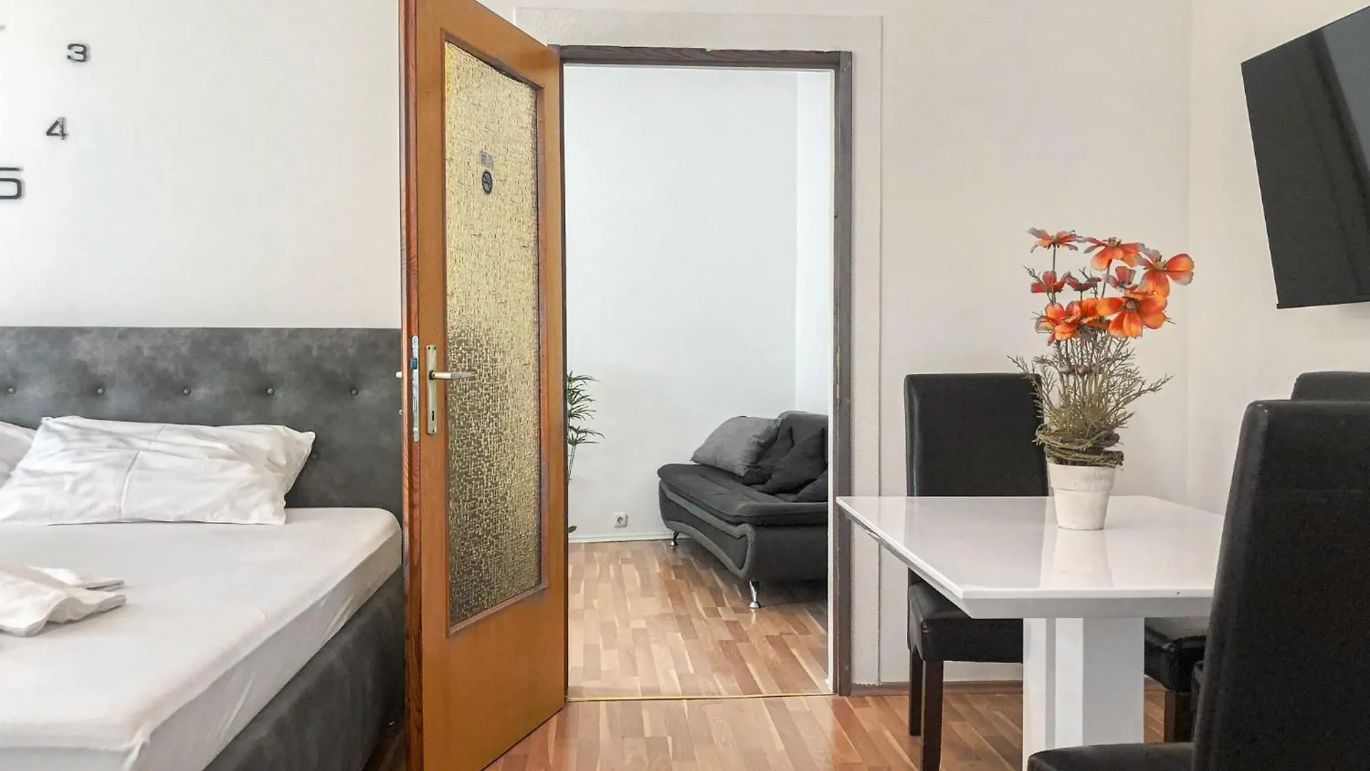 Stylish 2-Br Apartment In Vienna'S Simmering Area