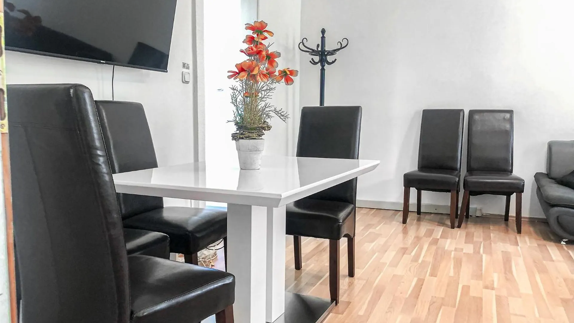 Stylish 2-Br Apartment In Vienna'S Simmering Area